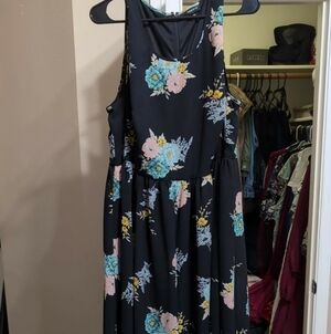 Floral Maxi Dress in Black with Multicolor Flowers